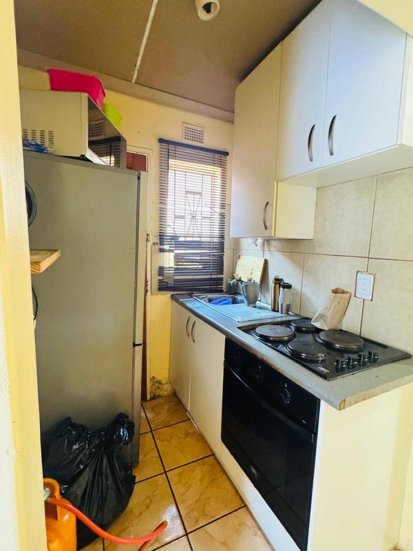 5 Bedroom Property for Sale in Shalimar Ridge Gauteng