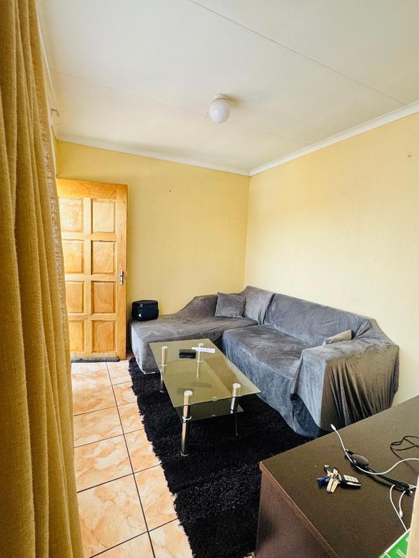 5 Bedroom Property for Sale in Shalimar Ridge Gauteng