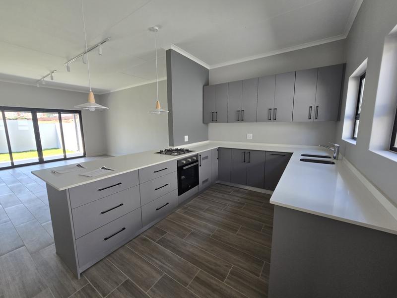2 Bedroom Property for Sale in Olympus AH Gauteng