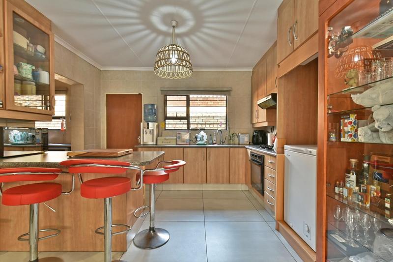 3 Bedroom Property for Sale in New Redruth Gauteng