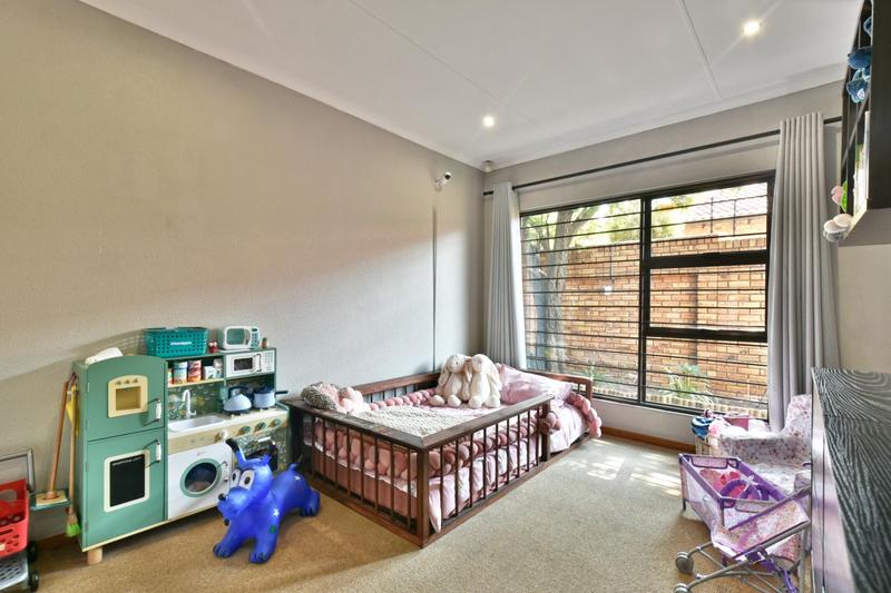 3 Bedroom Property for Sale in New Redruth Gauteng