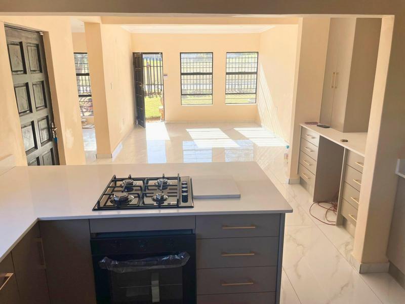 To Let 3 Bedroom Property for Rent in Birchleigh Gauteng
