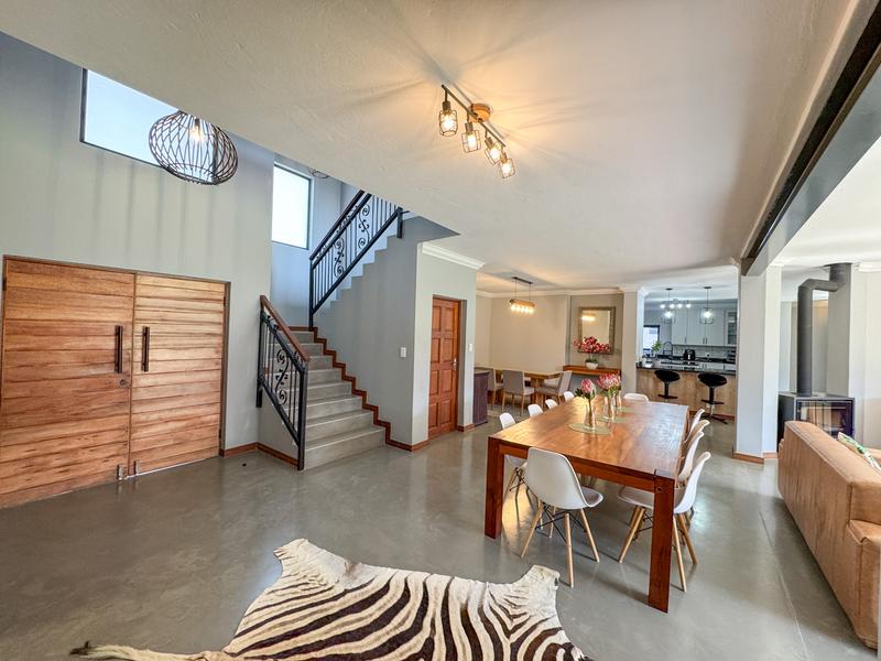5 Bedroom Property for Sale in Midlands Estate Gauteng