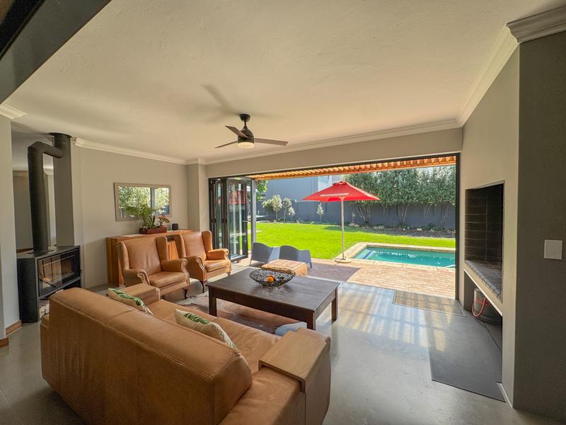 5 Bedroom Property for Sale in Midlands Estate Gauteng