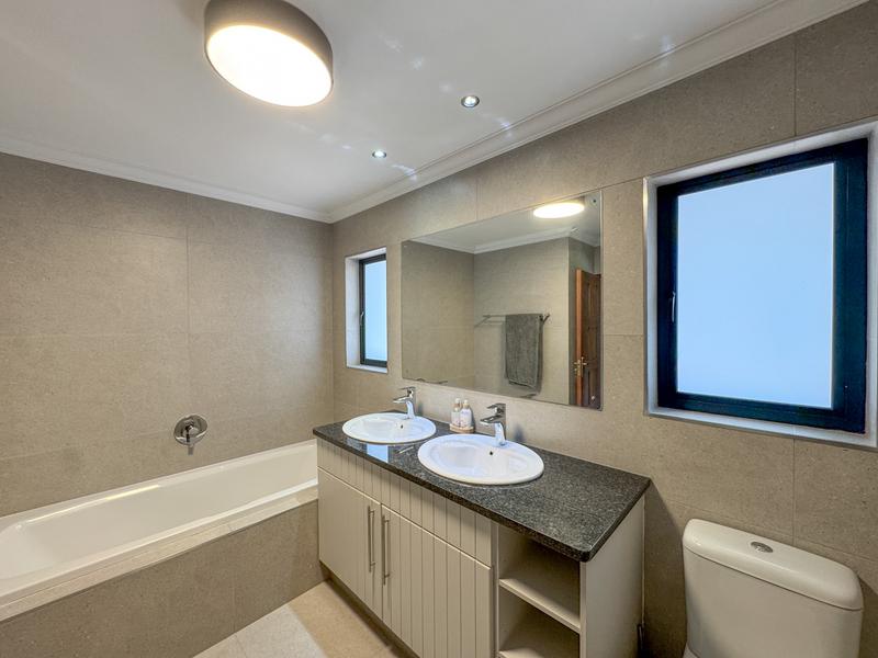 5 Bedroom Property for Sale in Midlands Estate Gauteng