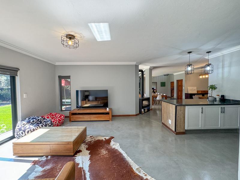 5 Bedroom Property for Sale in Midlands Estate Gauteng