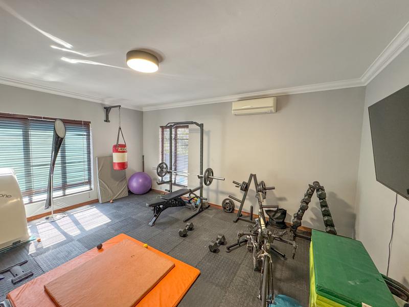 5 Bedroom Property for Sale in Midlands Estate Gauteng