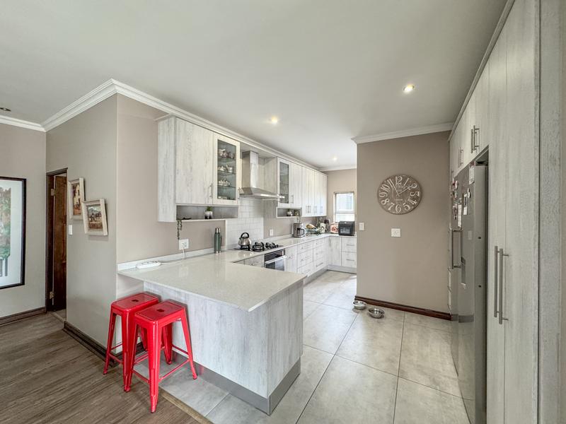 4 Bedroom Property for Sale in Midlands Estate Gauteng