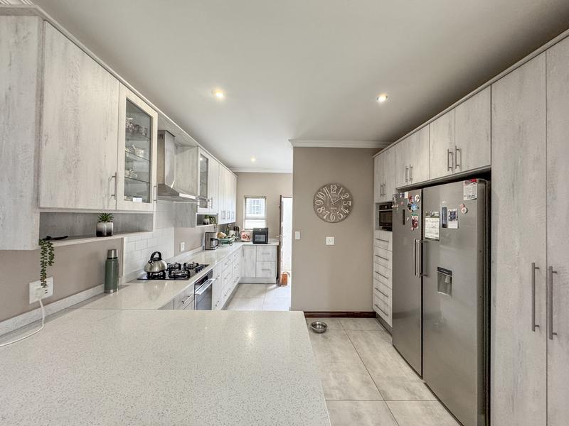 4 Bedroom Property for Sale in Midlands Estate Gauteng
