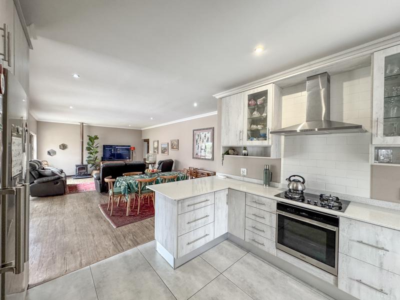 4 Bedroom Property for Sale in Midlands Estate Gauteng