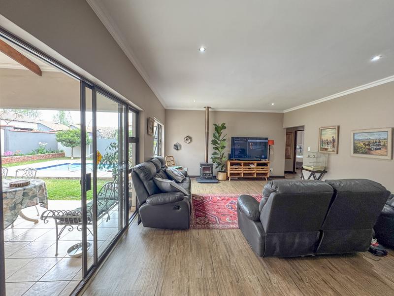 4 Bedroom Property for Sale in Midlands Estate Gauteng