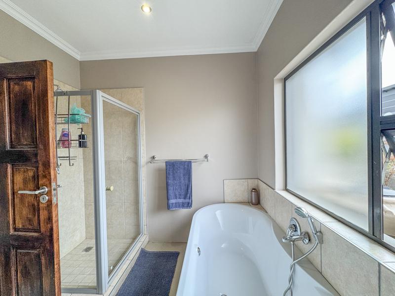 4 Bedroom Property for Sale in Midlands Estate Gauteng