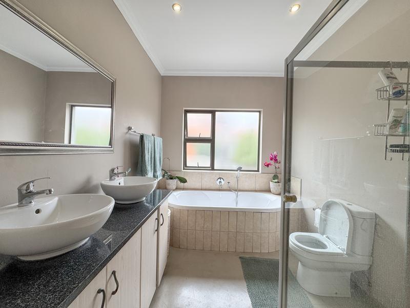 4 Bedroom Property for Sale in Midlands Estate Gauteng