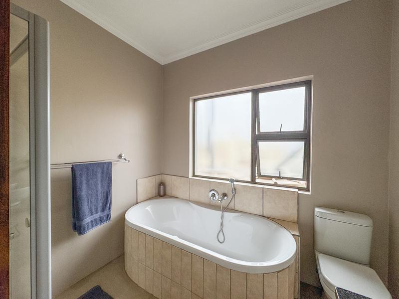 4 Bedroom Property for Sale in Midlands Estate Gauteng