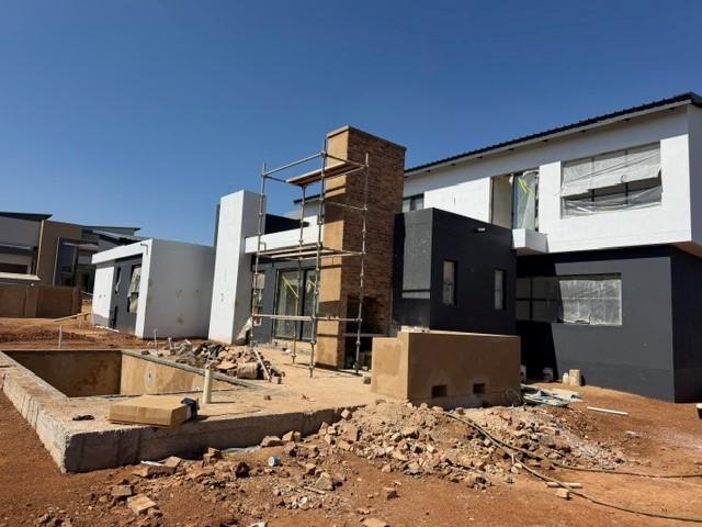 4 Bedroom Property for Sale in Midstream Heights Gauteng