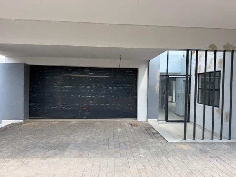 4 Bedroom Property for Sale in Midstream Heights Gauteng