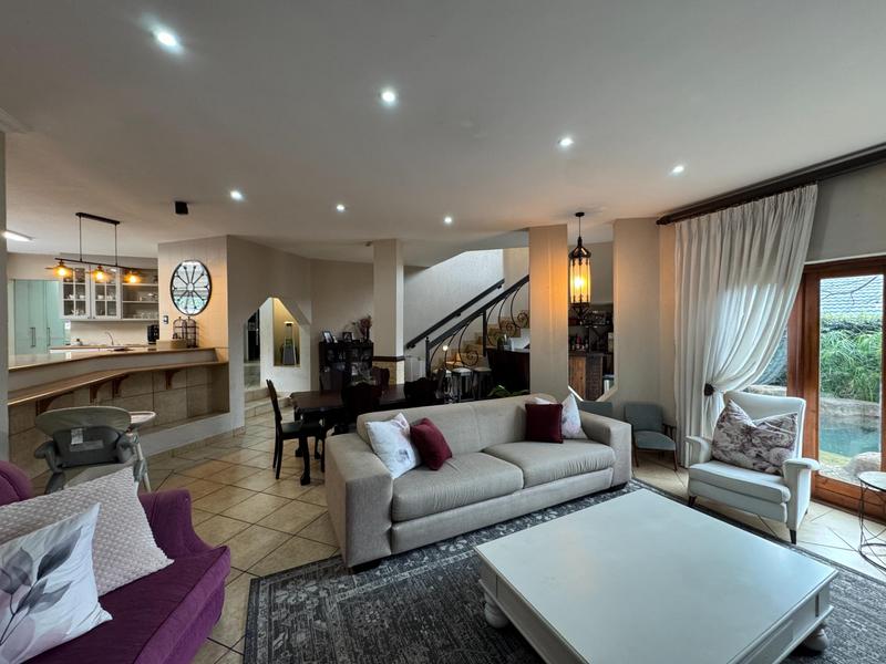 7 Bedroom Property for Sale in Zwartkop Gauteng