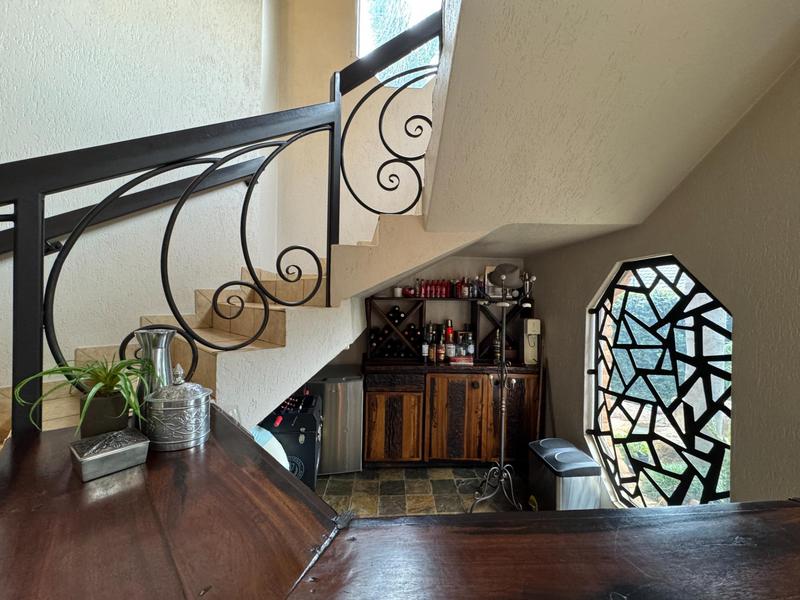 7 Bedroom Property for Sale in Zwartkop Gauteng