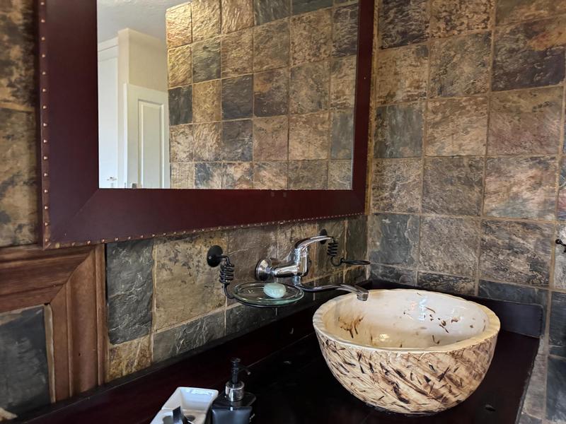7 Bedroom Property for Sale in Zwartkop Gauteng