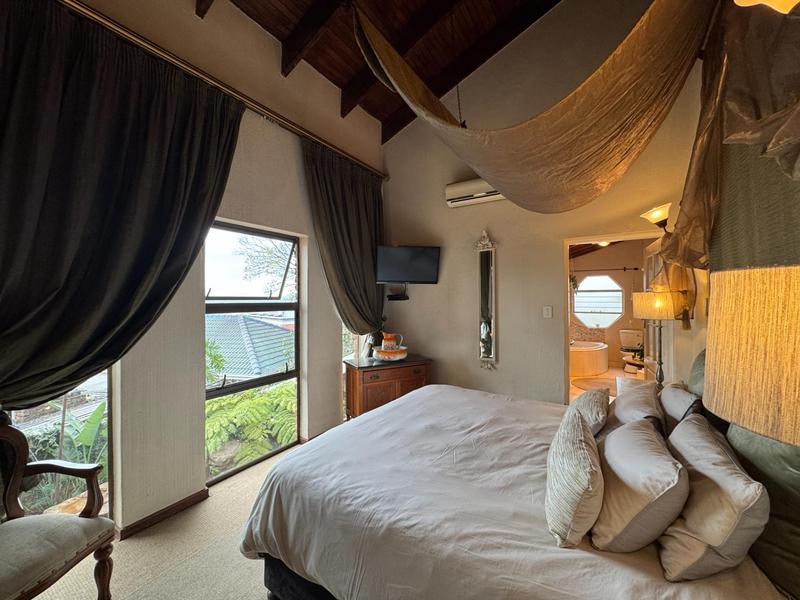 7 Bedroom Property for Sale in Zwartkop Gauteng
