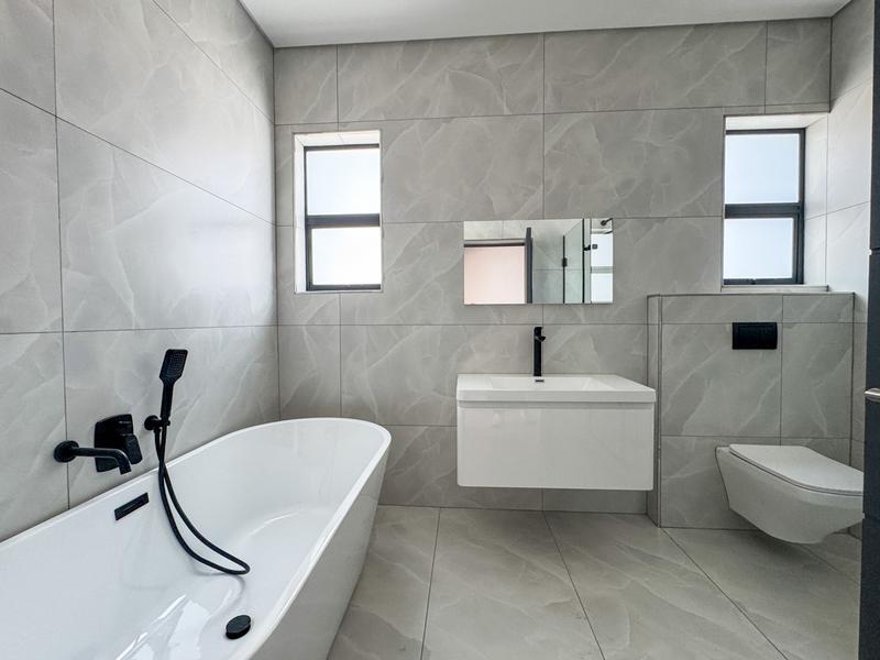 4 Bedroom Property for Sale in Fountainbrook Estate Gauteng