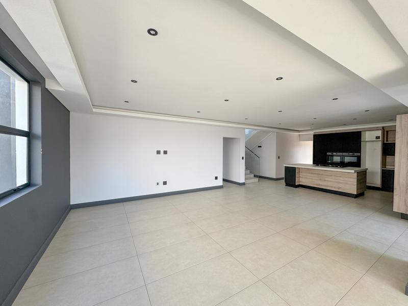 4 Bedroom Property for Sale in Fountainbrook Estate Gauteng