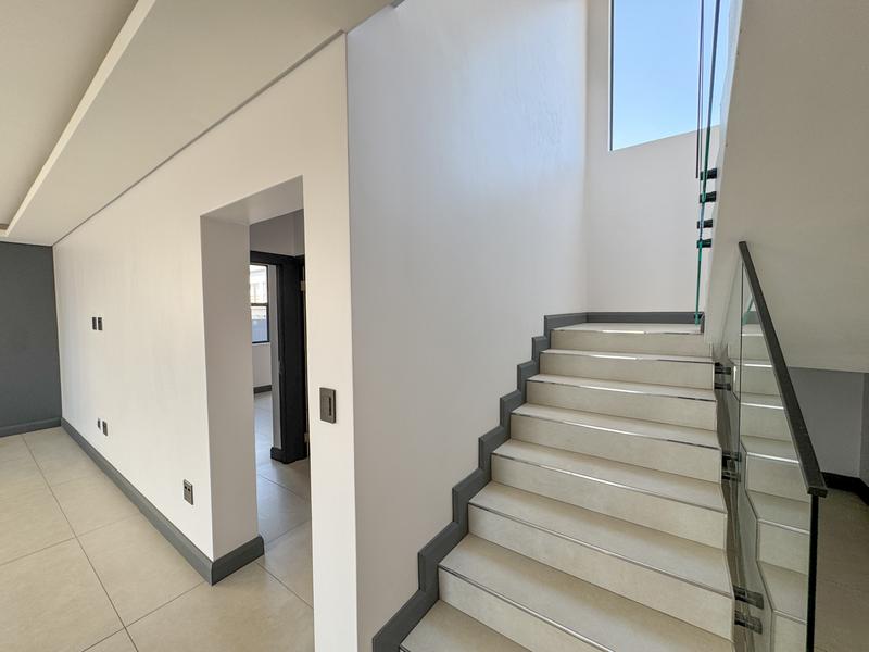 4 Bedroom Property for Sale in Fountainbrook Estate Gauteng