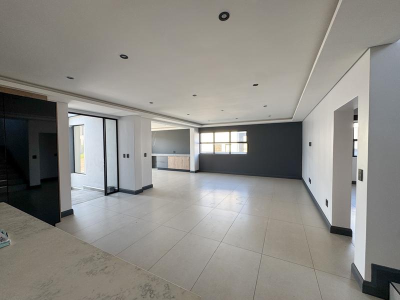 4 Bedroom Property for Sale in Fountainbrook Estate Gauteng