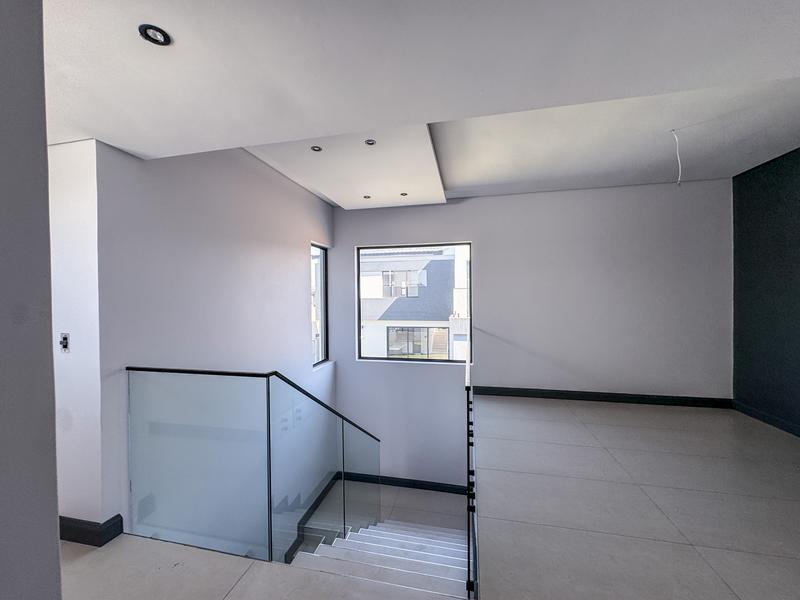 4 Bedroom Property for Sale in Fountainbrook Estate Gauteng