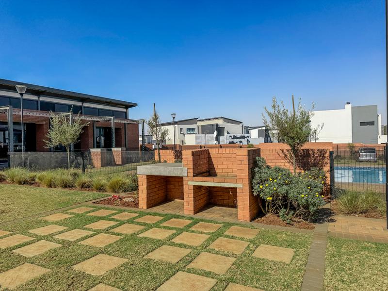 4 Bedroom Property for Sale in Fountainbrook Estate Gauteng