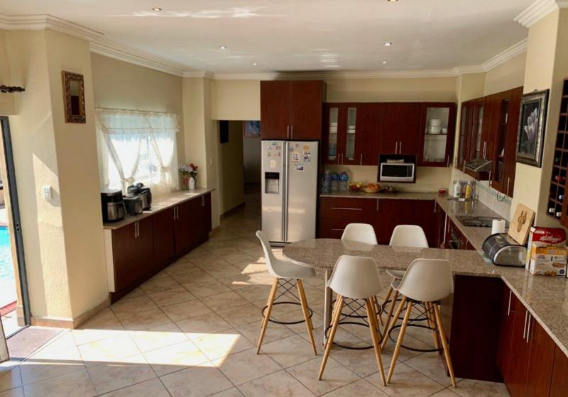 4 Bedroom Property for Sale in Waterkloof Ridge Gauteng