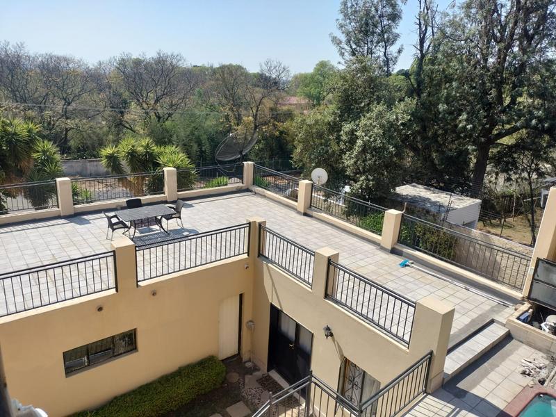 4 Bedroom Property for Sale in Waterkloof Ridge Gauteng