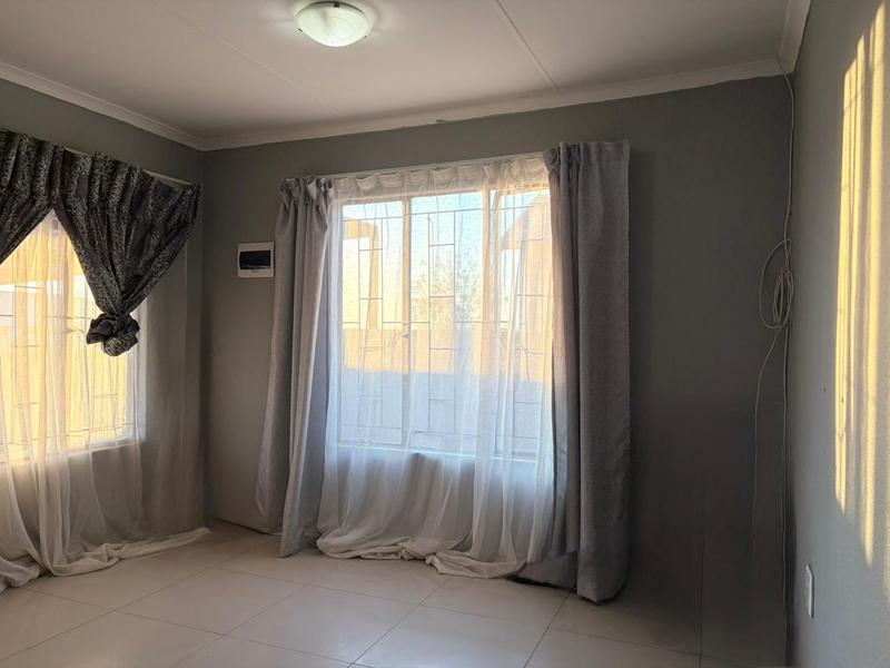 To Let 3 Bedroom Property for Rent in Soshanguve VV Gauteng