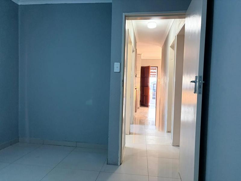 To Let 3 Bedroom Property for Rent in Soshanguve VV Gauteng