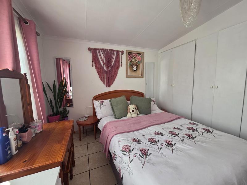 2 Bedroom Property for Sale in Elspark Gauteng