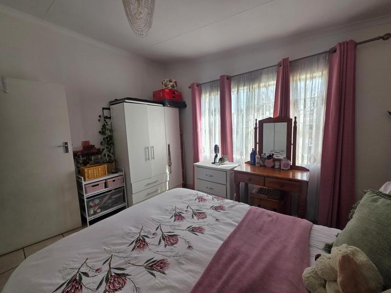 2 Bedroom Property for Sale in Elspark Gauteng