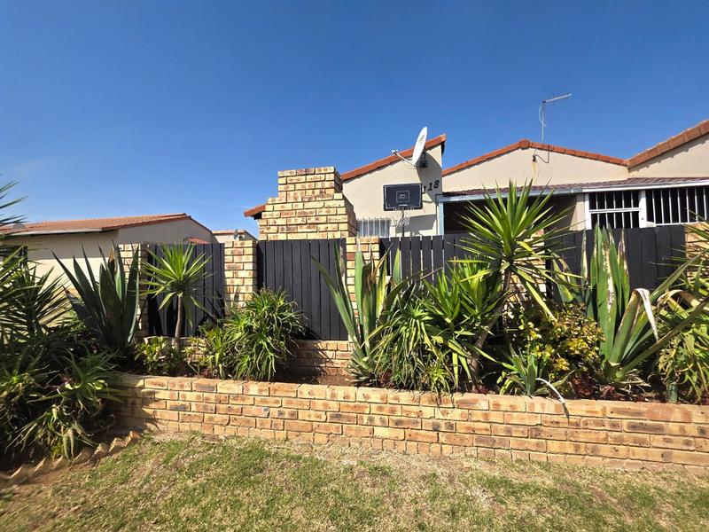 2 Bedroom Property for Sale in Elspark Gauteng