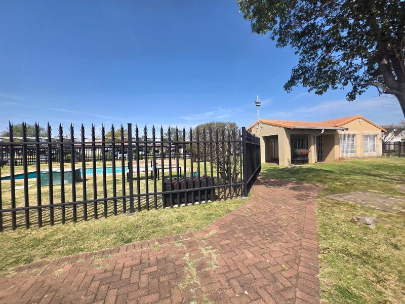 2 Bedroom Property for Sale in Elspark Gauteng