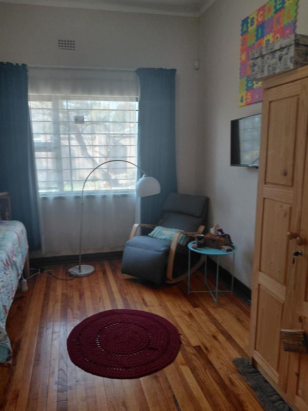 To Let 4 Bedroom Property for Rent in Emmarentia Gauteng