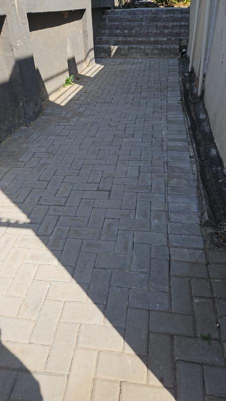 To Let 2 Bedroom Property for Rent in Buccleuch Gauteng