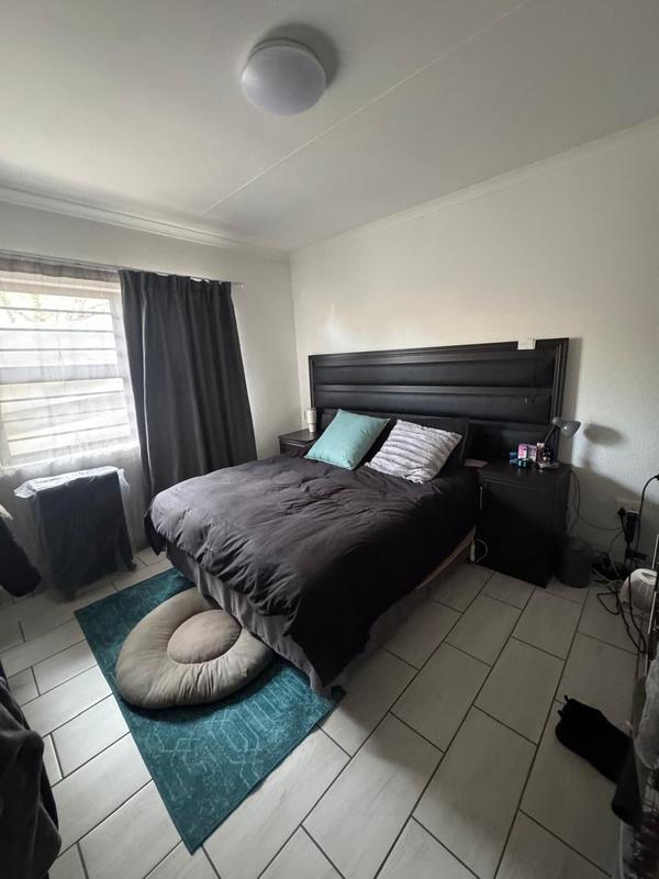 To Let 2 Bedroom Property for Rent in Buccleuch Gauteng