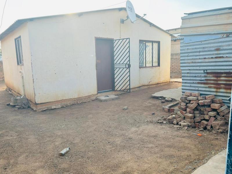 2 Bedroom Property for Sale in Soshanguve South Gauteng