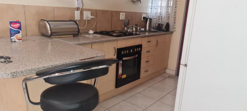 To Let 2 Bedroom Property for Rent in Klippoortje Gauteng