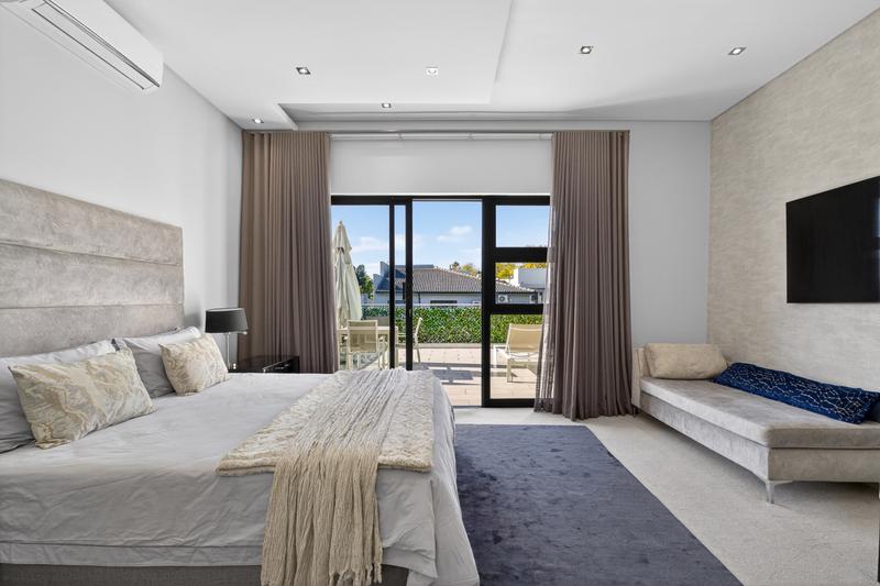 To Let 4 Bedroom Property for Rent in Bryanston Gauteng