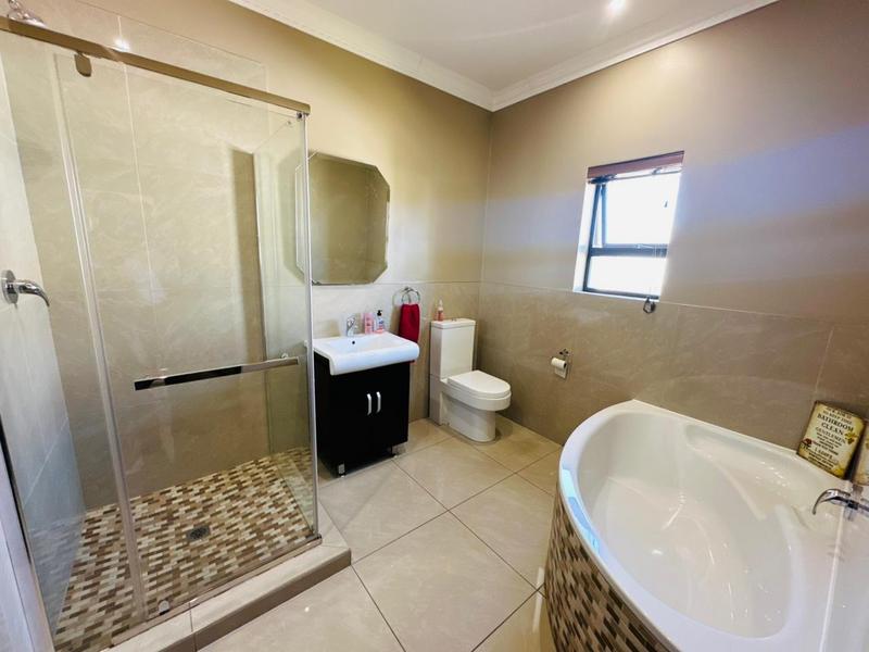 9 Bedroom Property for Sale in Primrose Gauteng