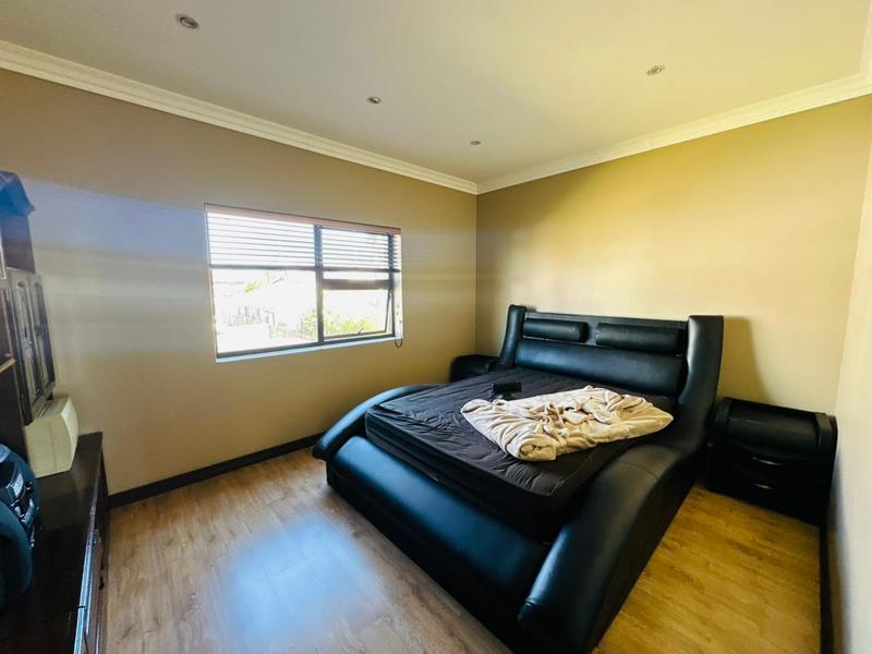 9 Bedroom Property for Sale in Primrose Gauteng