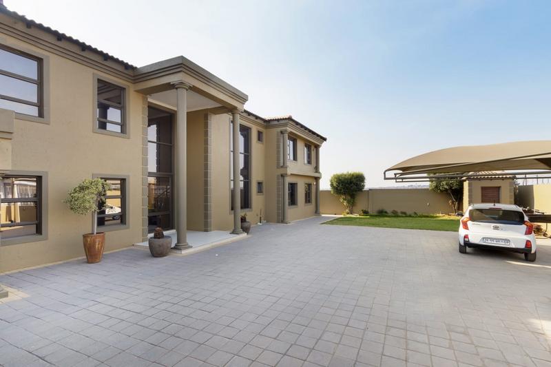 4 Bedroom Property for Sale in Birch Acres Gauteng