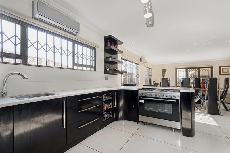 4 Bedroom Property for Sale in Birch Acres Gauteng