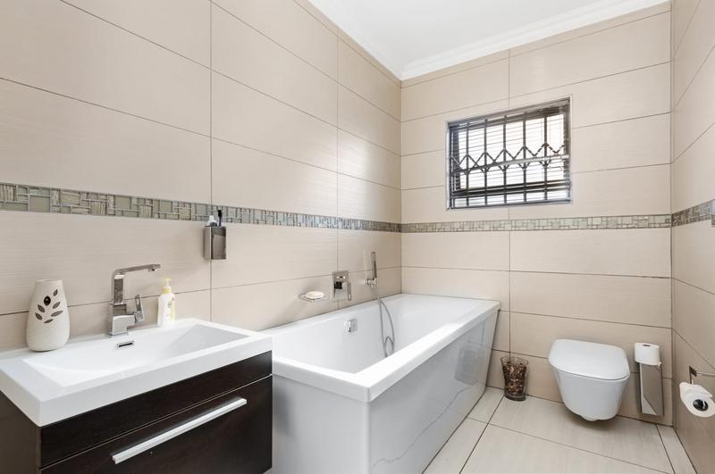 4 Bedroom Property for Sale in Birch Acres Gauteng