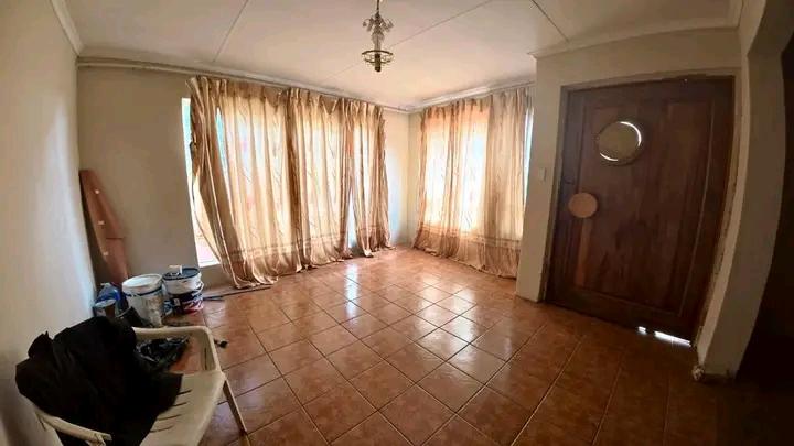 3 Bedroom Property for Sale in Mofolo South Gauteng